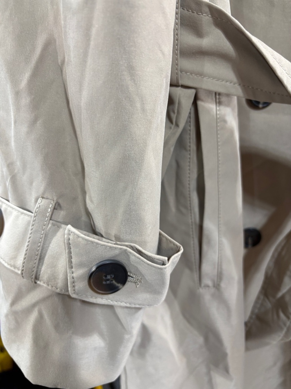 NWOT H&M Trench Coat - Picture 3 of 3